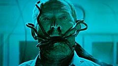 ‘Await Further Instructions’, atrapados bajo la sombra de lo desconocido