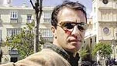 "Es una ilusión y un reto entrenar al Alba"