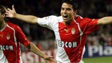 <b>DECISIVO.</B> La actuación de Saviola ha vuelto a ser determinante para el Mónaco.