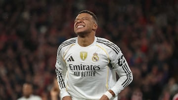 Soccer Football - UEFA Champions League - Liverpool v Real Madrid - Anfield, Liverpool, Britain - November 4, 2025 Real Madrid's Kylian Mbappe reacts REUTERS/Phil Noble TPX IMAGES OF THE DAY