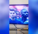 ¿Seguro que son compañeros? Batshuayi riéndose delante de Morata por fallar el penalti