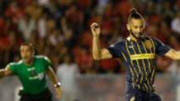 Marcelo Larrondo estará en la primera nómina de Pizzi.