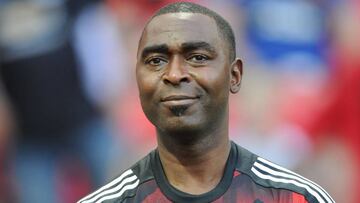 Andy Cole se abre sobre su trasplante: "Si no hubiera ido al hospital, habría muerto"