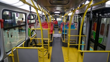 Bogotá. Julio 10 de 2025. En las instalaciones de la fábrica Marcopolo Superpolo, con la presencia de la ministra de Comercio, Industria y Turismo, así como del gerente general de BYD y la directora regional de la compañía, se presentó el nuevo bus 100 % eléctrico ensamblado en Colombia.(Colprensa- Catalina Olaya )