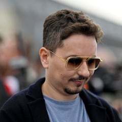 Viñales pone a prueba a Lorenzo