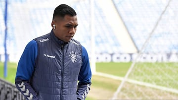 Alfredo Morelos en cammpo de entrenamiento del Rangers