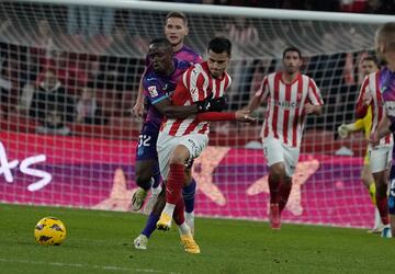 Cissé, durante el partido ante el Sporting del pasado sábado.