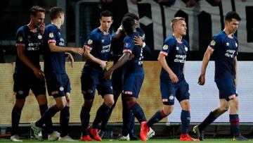 El equipo de Eindhoven derrotó al Willem II, se mantiene colíder de la Eredivisie, pero Lozano salió de cambio por un golpe en la rodilla. Erick Gutiérrez también vio minutos de juego.