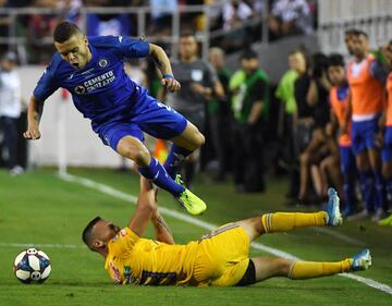 Checa las mejores imágenes del Tigres vs Cruz Azul