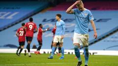 Manchester City 0-2 Manchester United: result, summary & goals