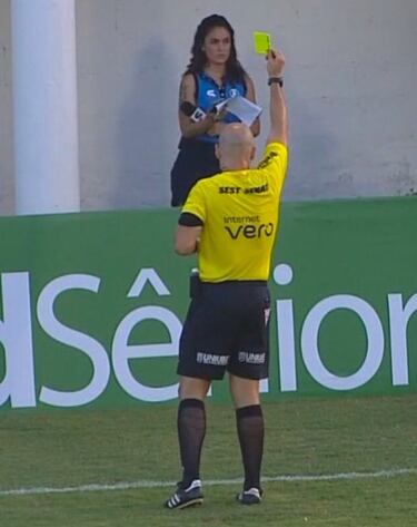 El derbi protagonista de los memes de la jornada