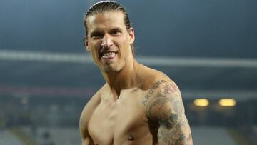 Tras el 'caso Jovic', Prijovic: viola el aislamiento y es arrestado