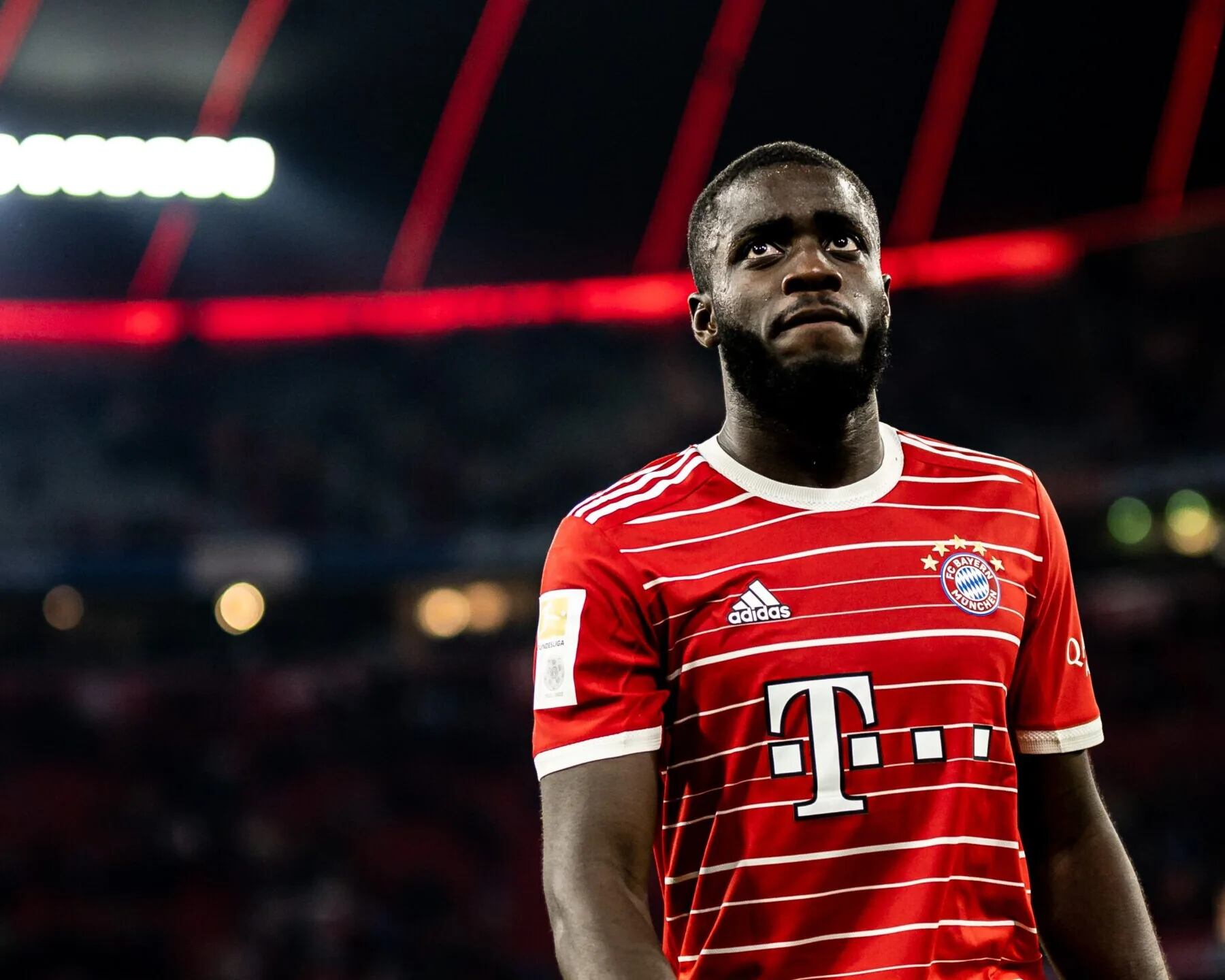 مستقبل أوباميكانو في بايرن ميونيخ غير مؤكد وسط مطالبات مالية مرتفعة