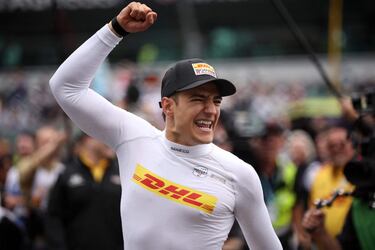 Álex Palou hace historia tras conquistar una de las carreras más importantes del automovilismo, las 500 Millas de Indianápolis.