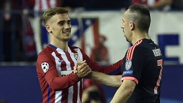 Griezmann y Ribery tras su enfrentamiento del curso pasado. 