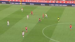 Karen Araya deleitó con un golazo de mitad de cancha en el triunfo de la Roja femenina
