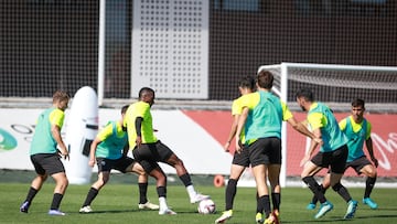 17-08-23. ENTRENAMIENTO DEL SPORTING EN MAREO.