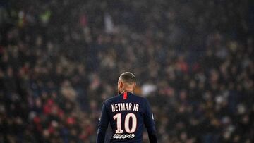 Radiografía de la caída a los infiernos de Neymar en París