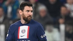 Paris Saint-Germain's Argentine forward Lionel Messi looks on during the UEFA Champions League 1st round day 6 group H football match between Juventus Turin and Paris Saint-Germain (PSG) at the Juventus stadium in Turin on November 2, 2022. (Photo by FRANCK FIFE / AFP)