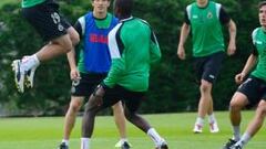 El Racing irá a El Molinón con un equipo reconocible