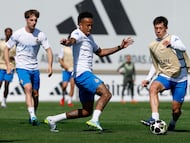 With several key absences confirmed, Madrid begins a demanding road stretch facing a rival that has proven difficult in recent seasons.