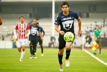Fue el último refuerzo confirmado por Francisco Palencia este torneo y desde el principio se integró con las Fuerzas Básicas del club a pesar de sus 24 años. Faria solo asistió a la banca de los universitarios en el partido ante Morelia pero no saltó a la cancha.