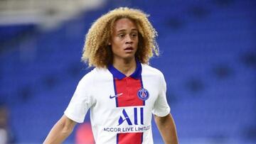 El PSG sigue confiando en renovar a Xavi Simons
