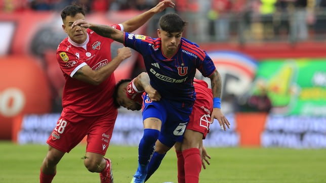 Gago sufrió con Ñublense y el arbitraje: polémica derrota de la U en Chillán