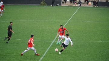 Los locales decidieron el partido antes del descanso