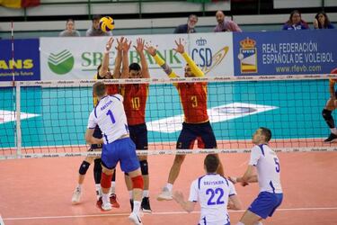 España lucha por cerrar con un 'doblete' los dos preeuropeos