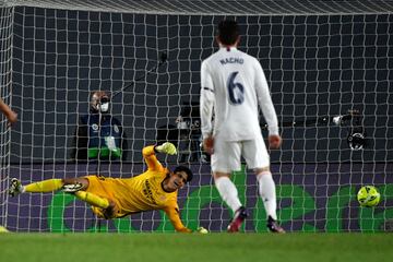 Diego Carlos, en el minuto 93 y en propia puerta, marcó el definitivo 2-2.