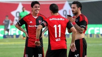 Maxi Rodríguez durante un partido de Newell's Old Boys