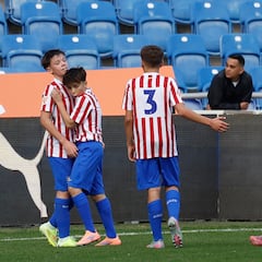 Luca Villa hace honor a su padre