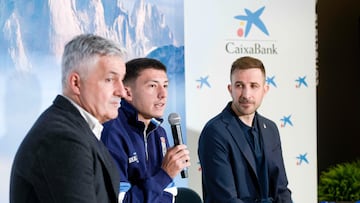 El Oviedo reconoce errores y habla del mercado: “Podíamos haber fichado monedas al aire, pero no lo vimos”