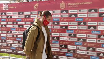 La llegada de los internacionales a la concentración de la Selección