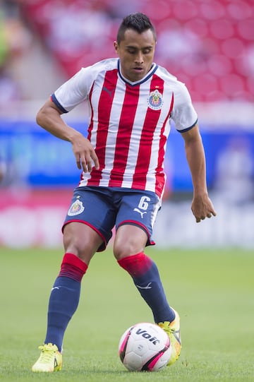 El XI de Chivas para el Clausura 2018