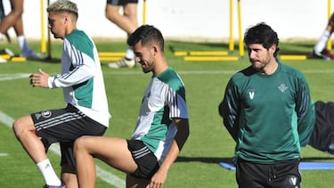 Víctor: “Real Madrid seem to have let complacency creep in”