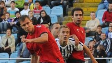 Vadocz, ante el Deportivo.