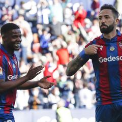 El Levante abandona el fondo de la tabla
