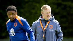 Bergwijn contesta a Koeman: “Ya no quiero jugar con él”