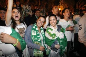 La ciudad de Elche sale a la calle a celebrar el ascenso a primera divisin.