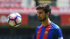 André Gomes unveiled as new Barça player at Mini Estadi