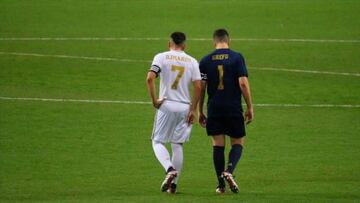 El primer partidazo con los dos capitanes.