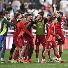 Aprobados en el Mirandés: Equilibrio, constancia y premio final