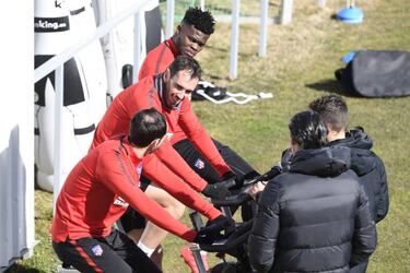 Atlético's Diego Costa ruled out of Copenhagen trip