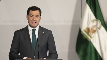 El presidente de la Junta de Andalucía, Juanma Moreno durante su intervención tras el acto de la firma de la Declaración Institucional sobre el Futuro de la PAC, en el que participan también la consejera de Agricultura, Ganadería, Pesca y Desarrollo Sostenible, Carmen Crespo las cuatro grandes asociaciones agrarias de Andalucía. En Sevilla (Andalucía, España), a 28 de septiembre de 2020.
28 SEPTIEMBRE 2020
María José López / Europa Press
28/09/2020