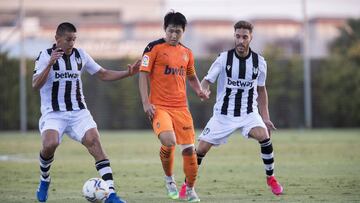 29/08/20 PRETEMPORADA PARTIDO AMISTOSO EN MURCIA 
 VALENCIA - LEVANTE
 ROCHINA KANGIN LEE 