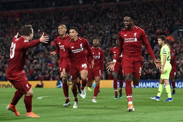 Origi debió reemplazar a Salah. Lo hizo de buena manera marcando doblete.