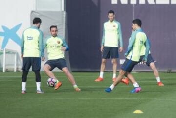 Último entrenamiento del Barça antes de viajar a A Coruña