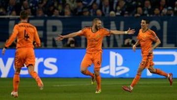 0-1. Benzema celebra el primer tanto.